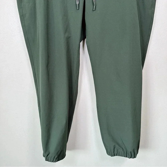 Eddie Bauer Womens Size Xlarge  Green Light Weight Jogger - Picture 5 of 14